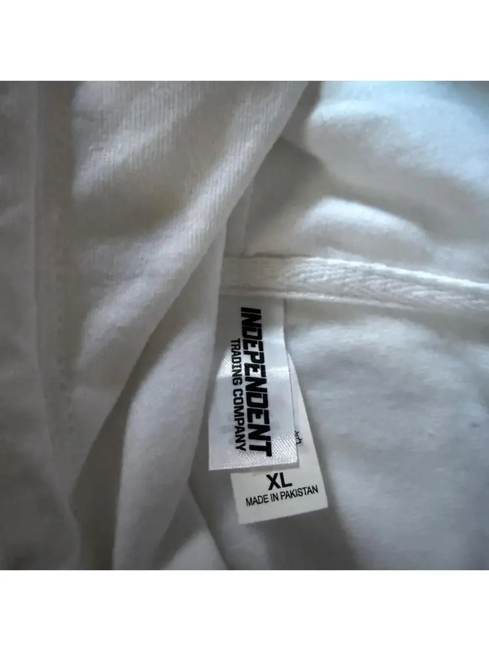 Friends long sleevewhite soft hoody 